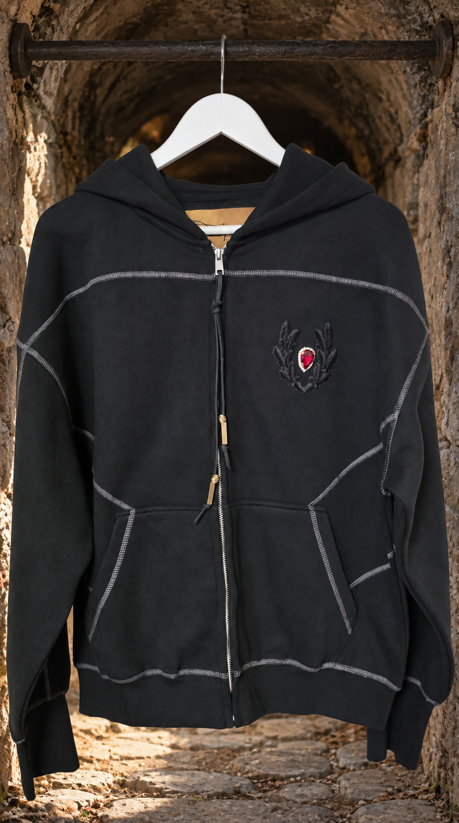 DUARTE LATEEF RELIC SWEATSUIT