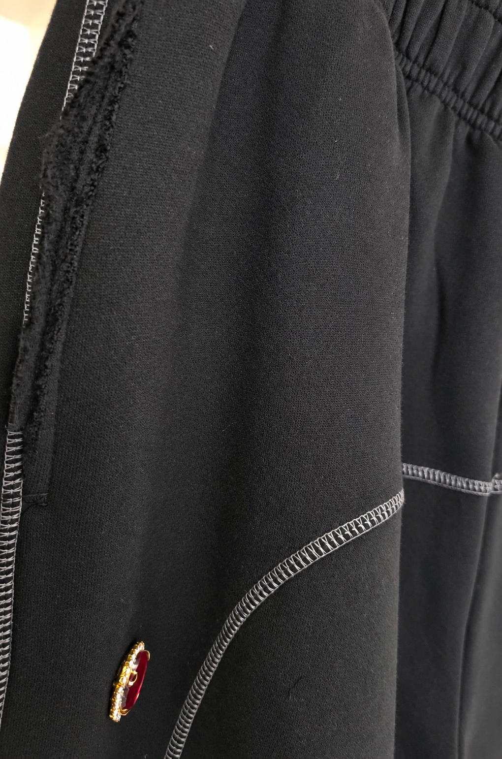 DUARTE LATEEF RELIC SWEATSUIT