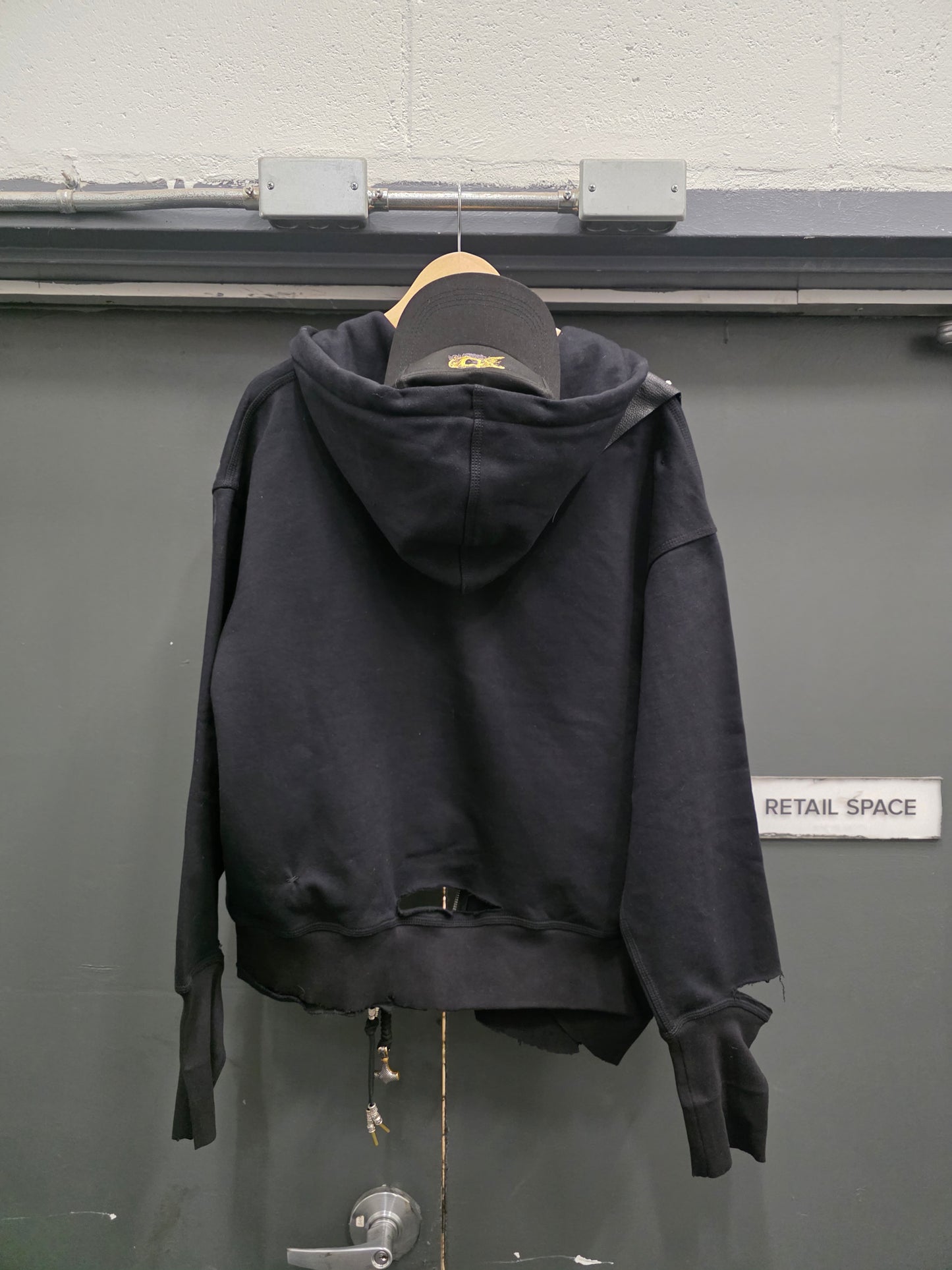 Obsidian Noir Heir to Nothing Hoodie Set