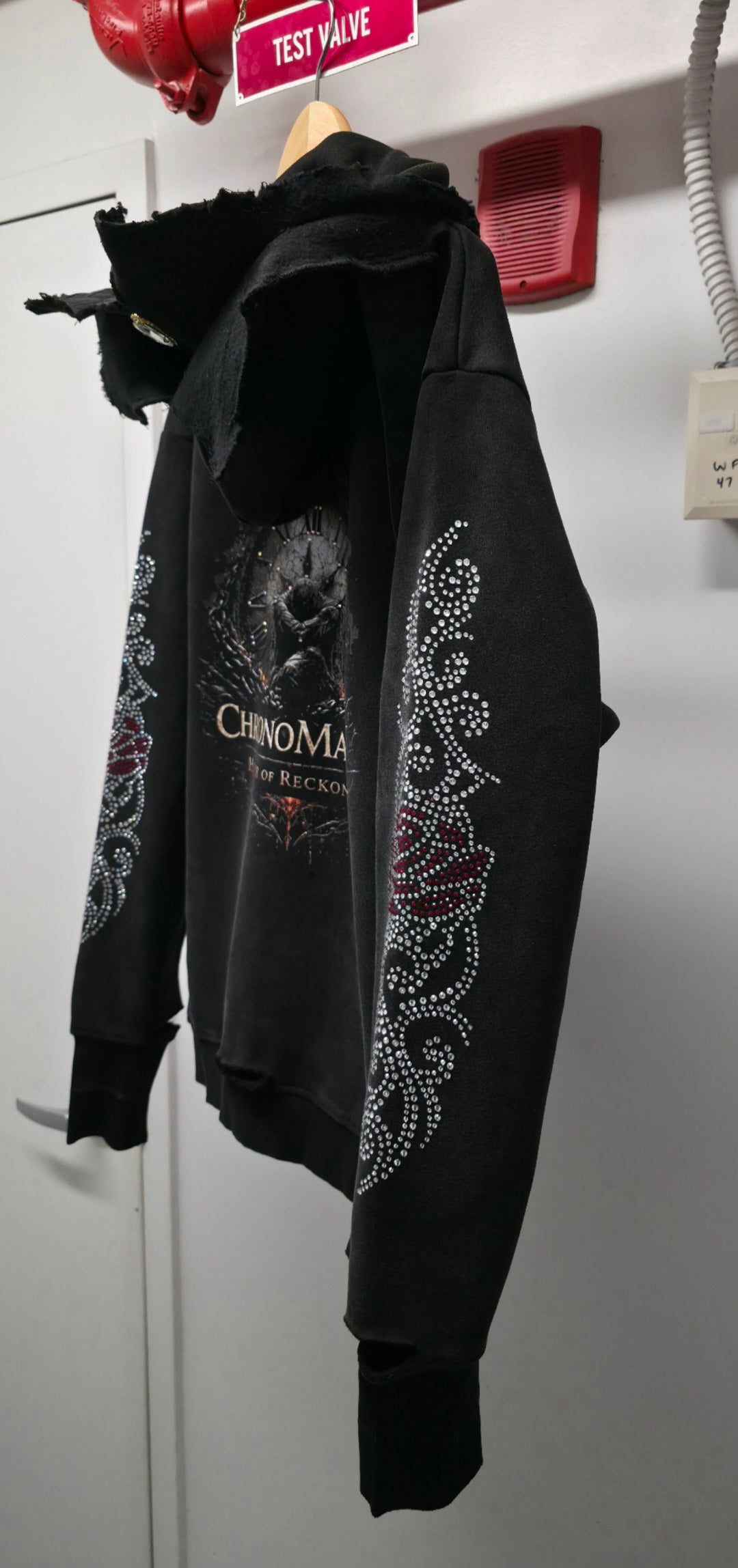 ChronoMartyr™ – LIMITED EDITION Hour of Reckoning Black Vintage Wash Zip Hoodie