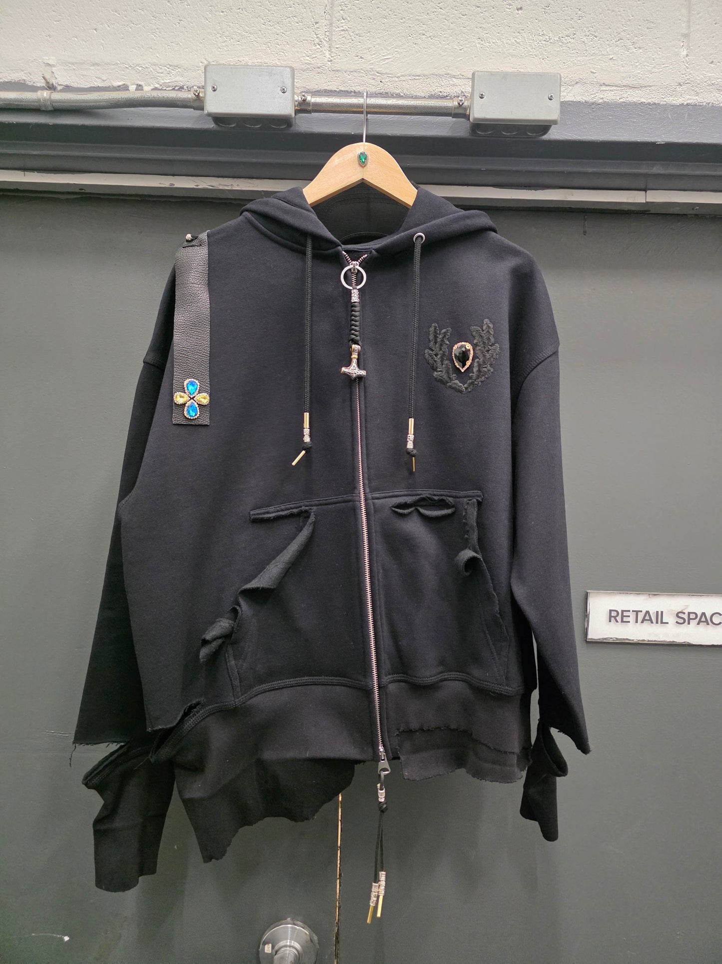 Obsidian Noir Heir to Nothing Hoodie Set